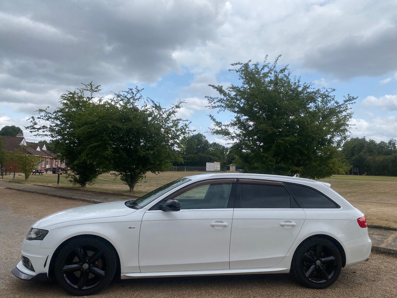 Used Audi A4 Avant 2011 for sale - 78074850: Photo 39