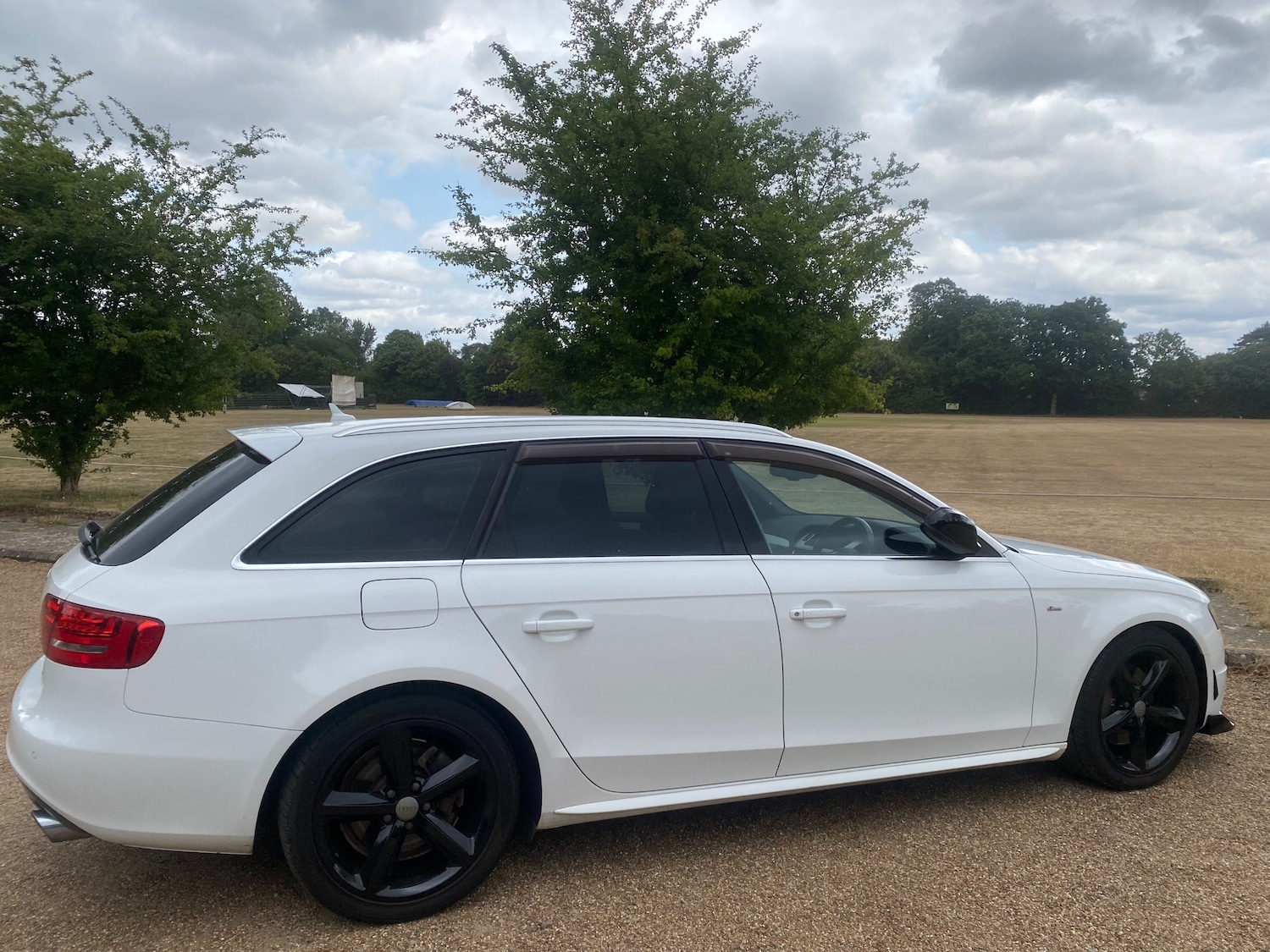 Used Audi A4 Avant 2011 for sale - 78074850: Photo 43