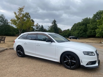 Used Audi A4 Avant 2011 for sale - 78074850: Photo