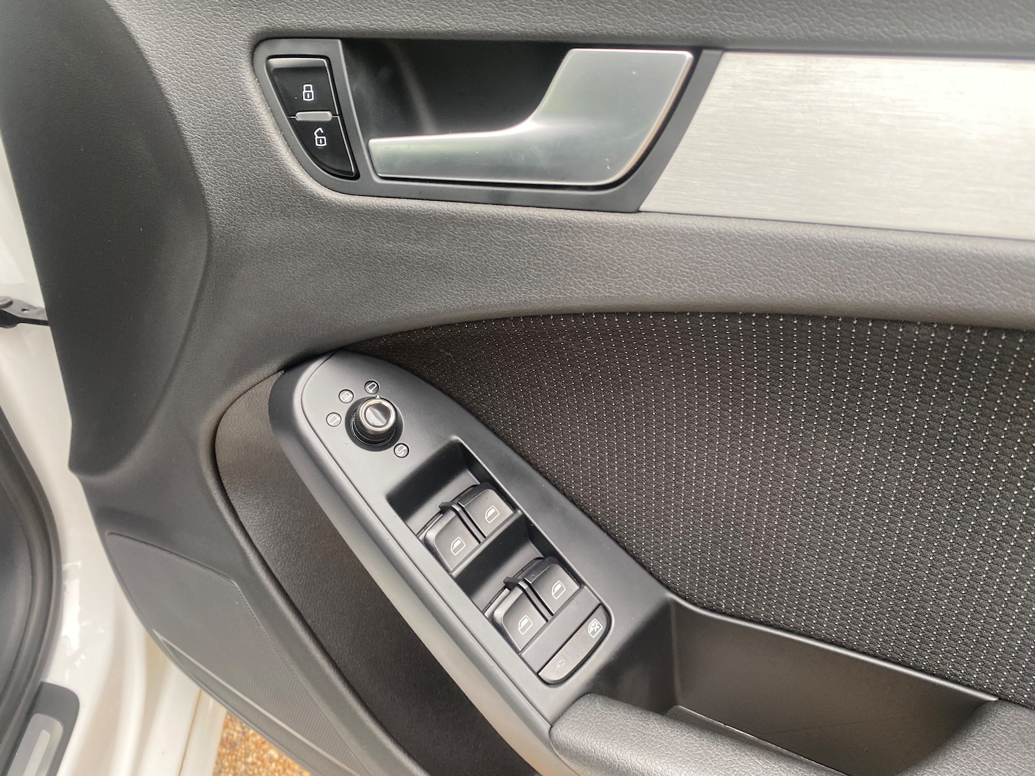 Used Audi A4 Avant 2011 for sale - 78074850: Photo 9