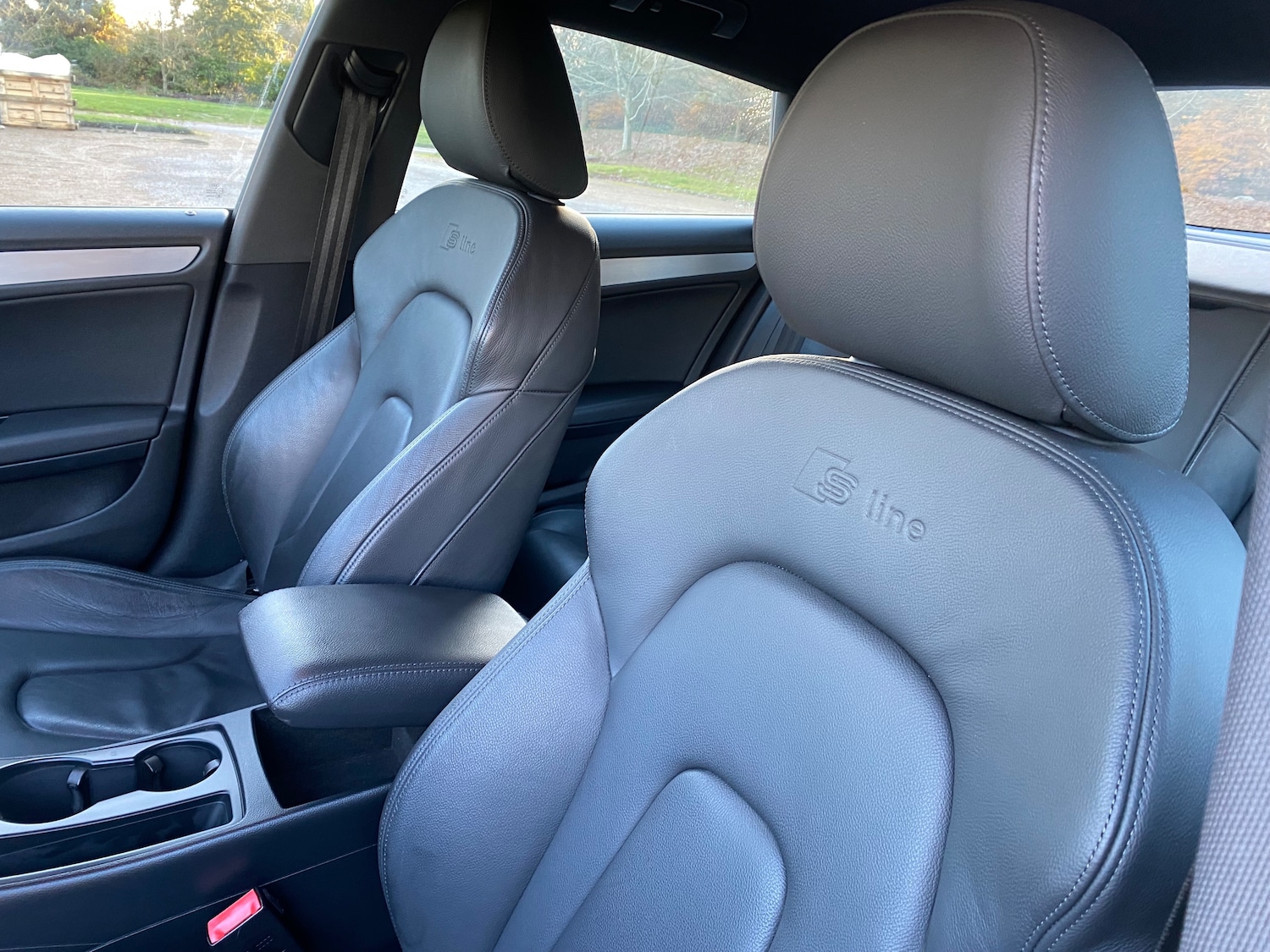 Used Audi A5 2010 for sale - 76819751: Photo 26