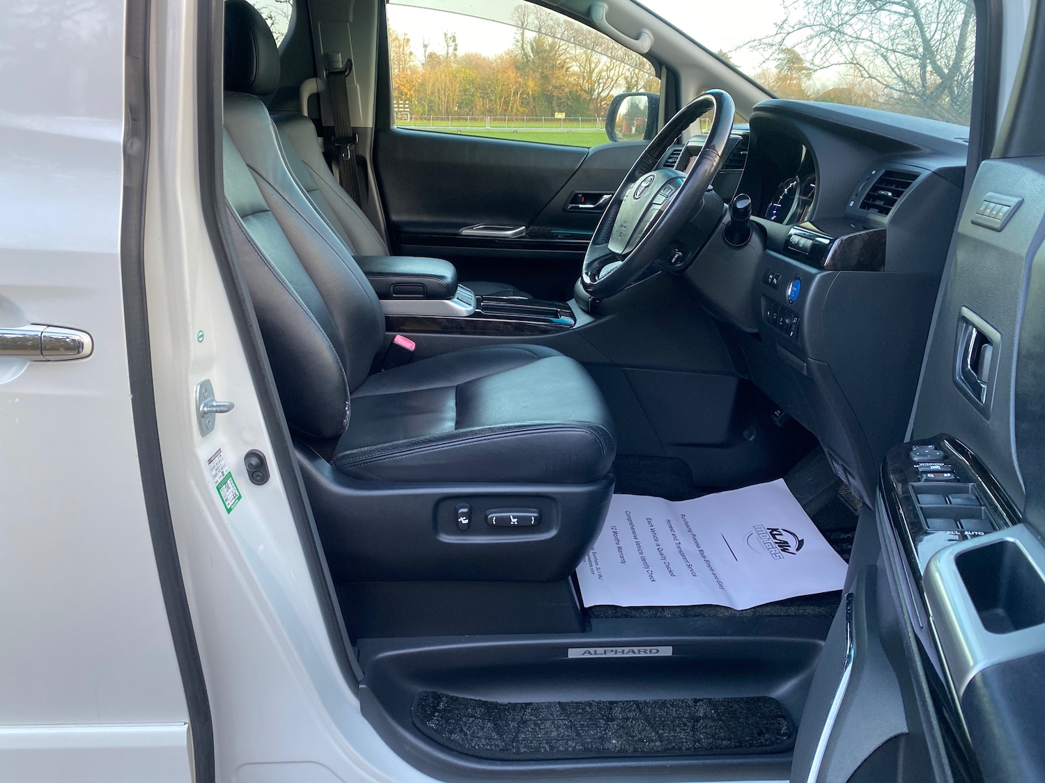 Used Toyota Alphard 2012 for sale - 76934248: Photo 12