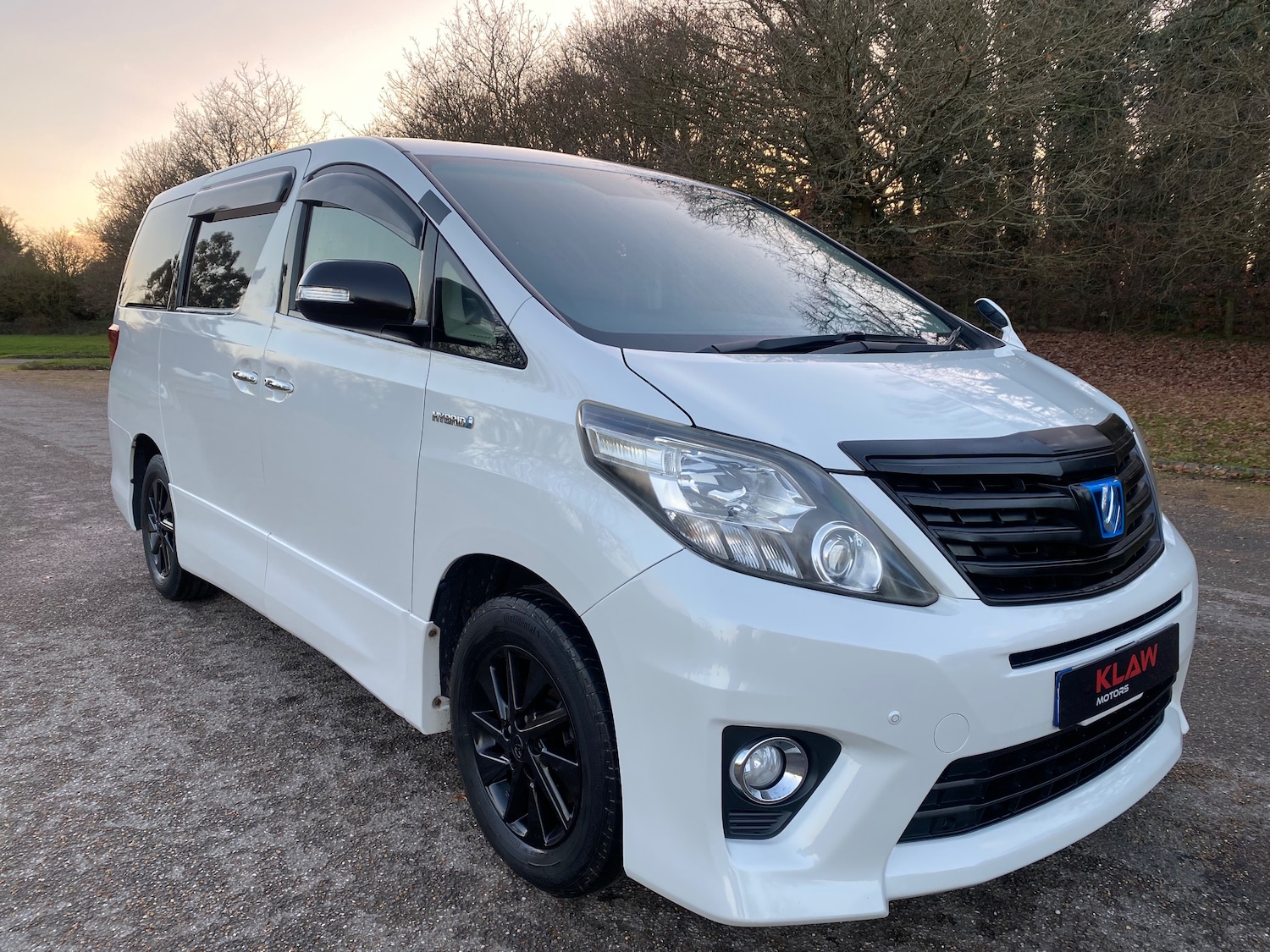 Used Toyota Alphard 2012 for sale - 76934248: Photo 2