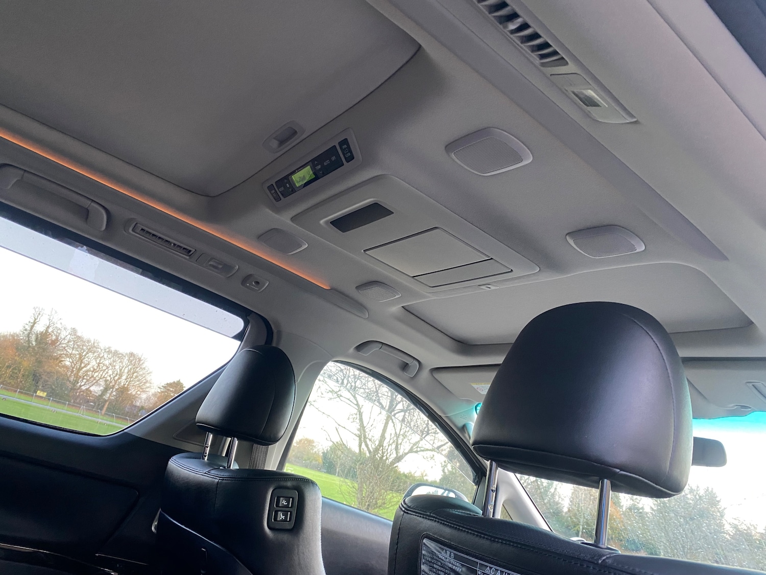 Used Toyota Alphard 2012 for sale - 76934248: Photo 62