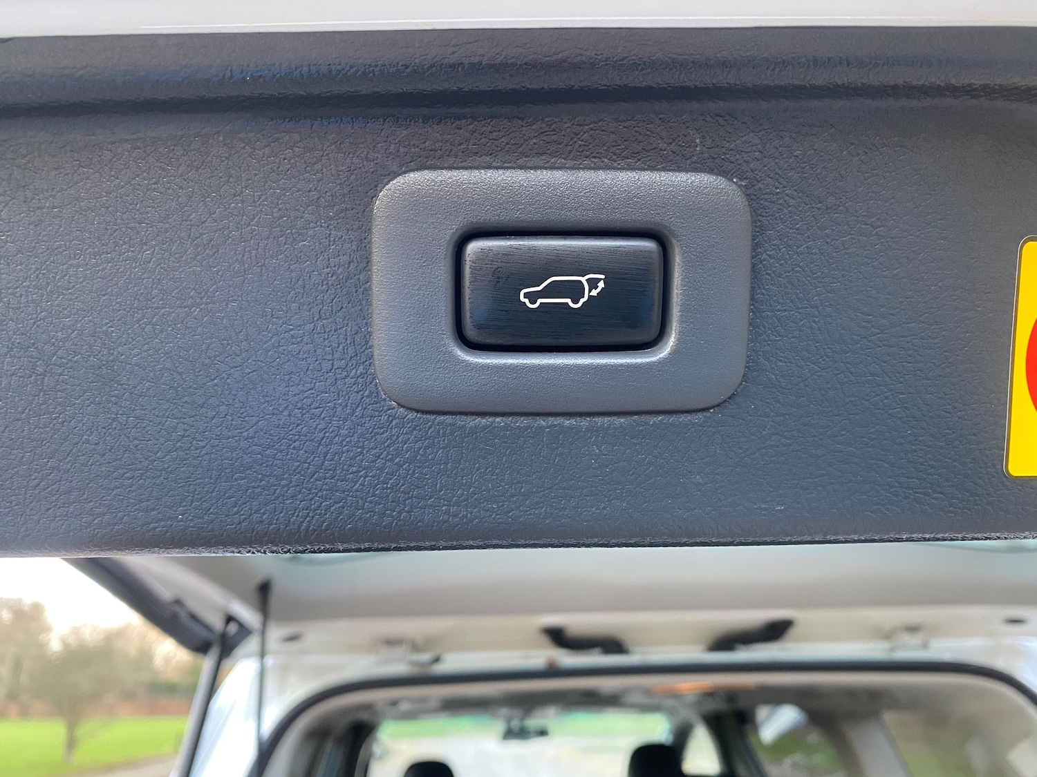 Used Toyota Alphard 2012 for sale - 76934248: Photo 68