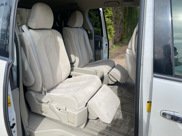Used Toyota Estima 2010 for sale - 72043906: Photo 15