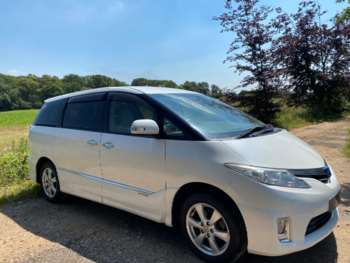 Used Toyota Estima 2010 for sale - 72043906: Photo