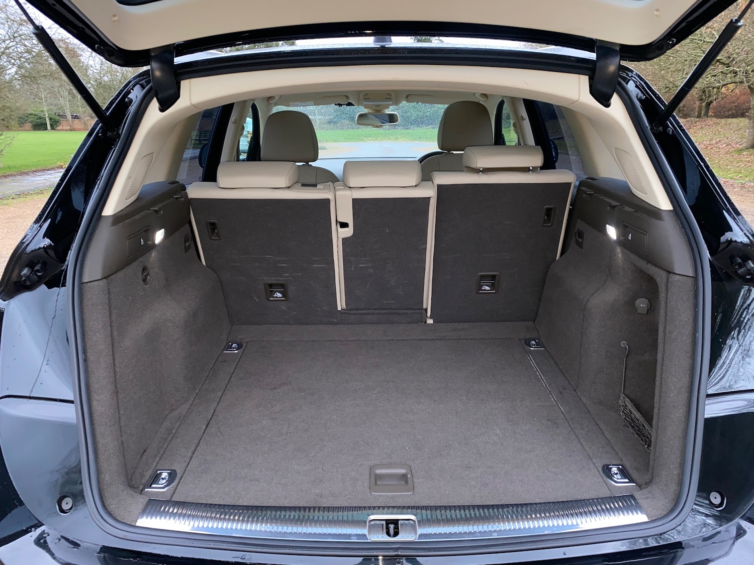 Used Audi Q5 2015 for sale - 76875157: Photo 20