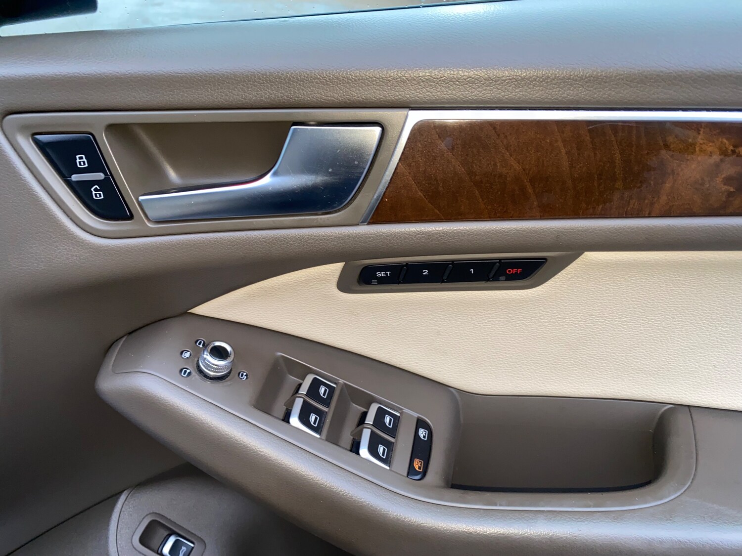 Used Audi Q5 2015 for sale - 76875157: Photo 30