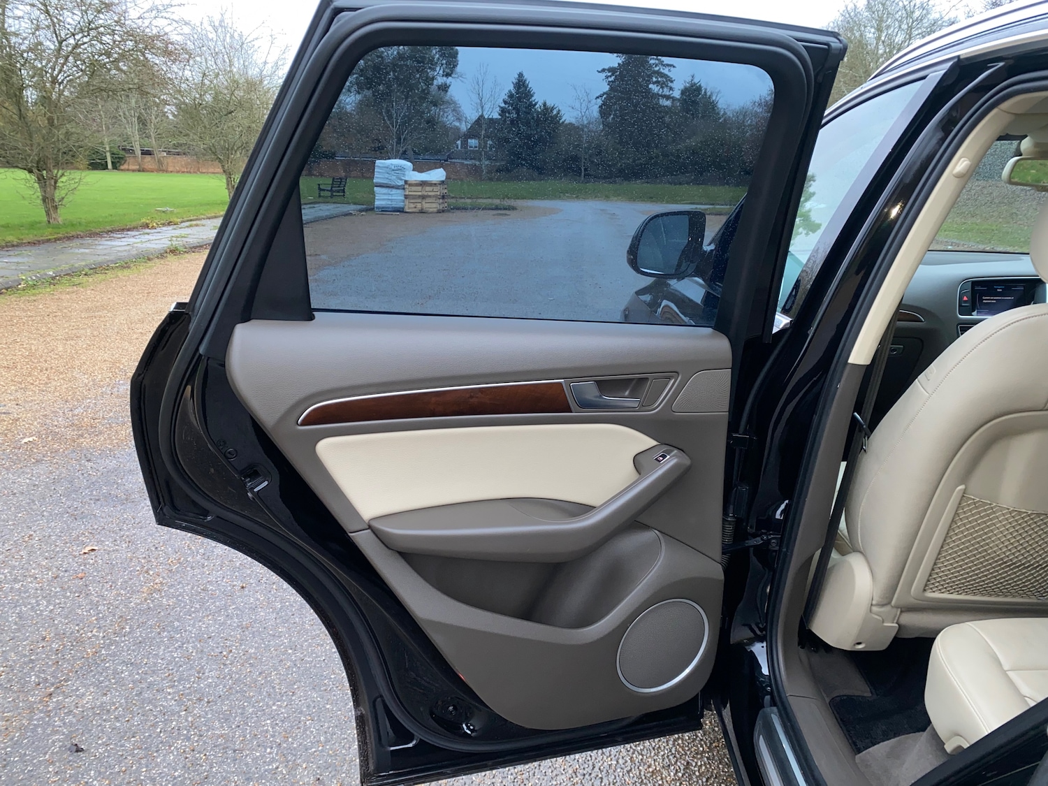 Used Audi Q5 2015 for sale - 76875157: Photo 66