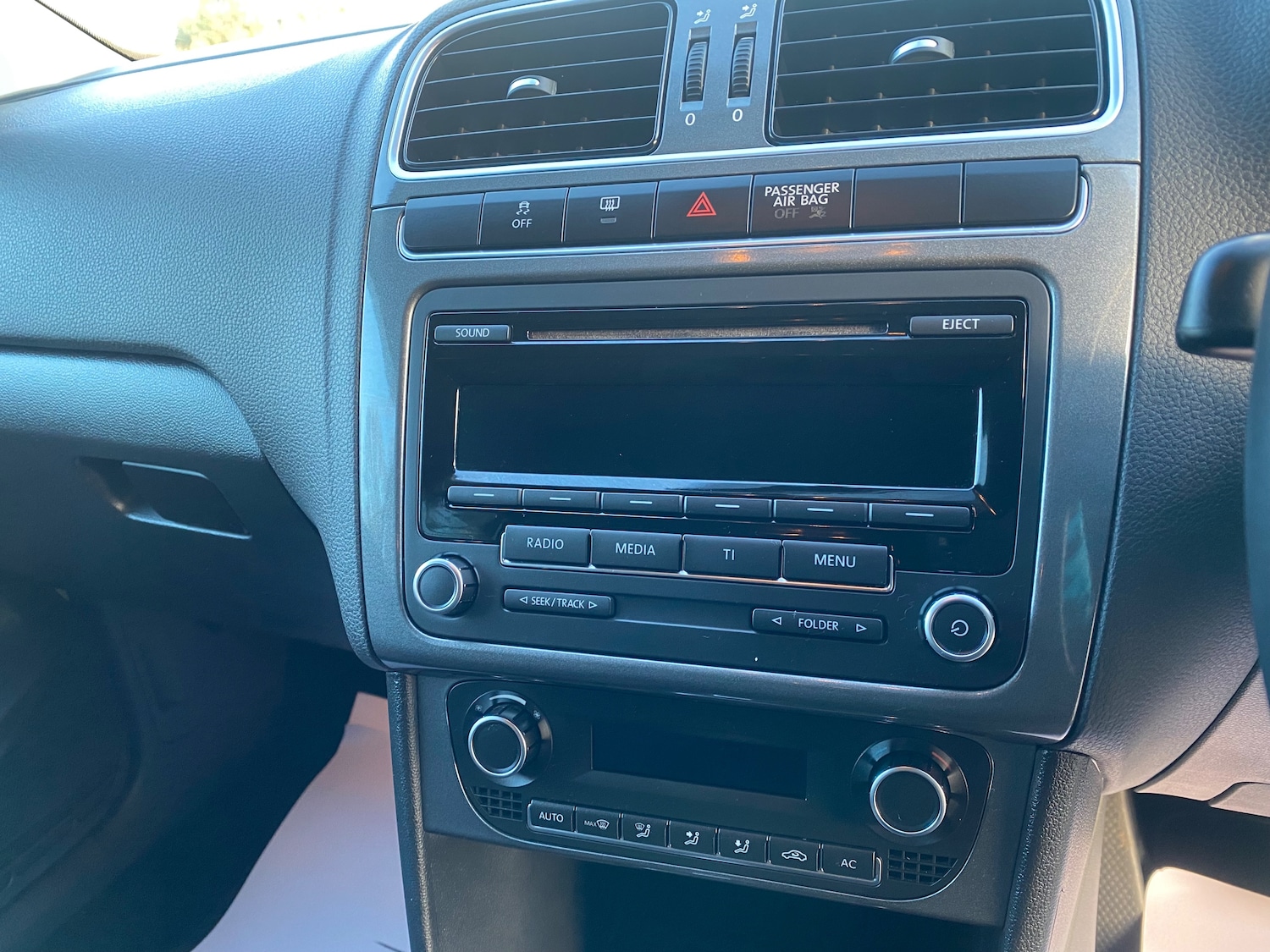 Used Volkswagen Polo 2012 for sale - 76819752: Photo 14