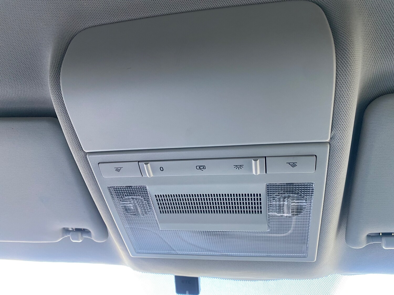 Used Volkswagen Polo 2012 for sale - 76819752: Photo 27