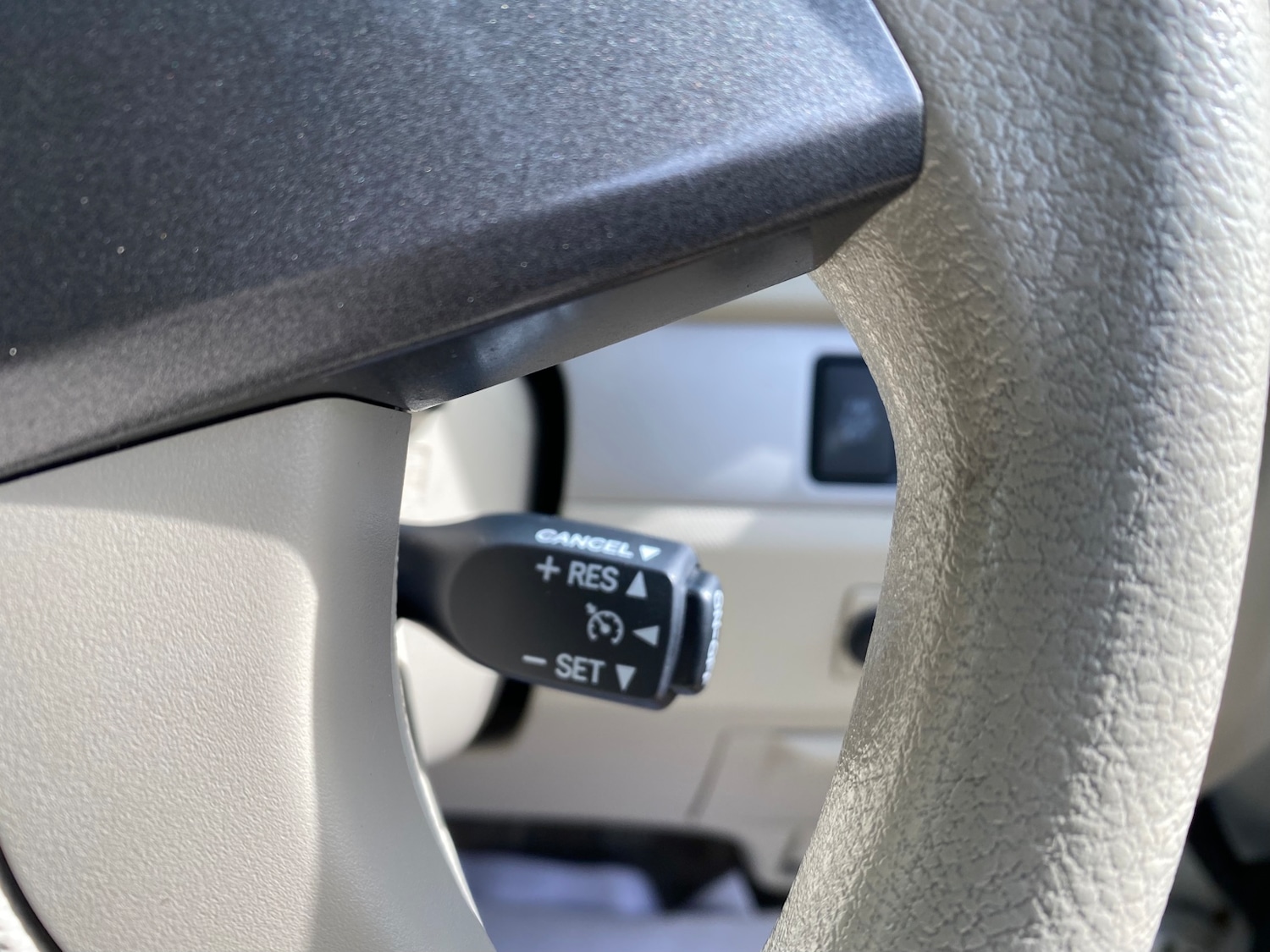 Used Toyota Estima 2010 for sale - 77125236: Photo 21