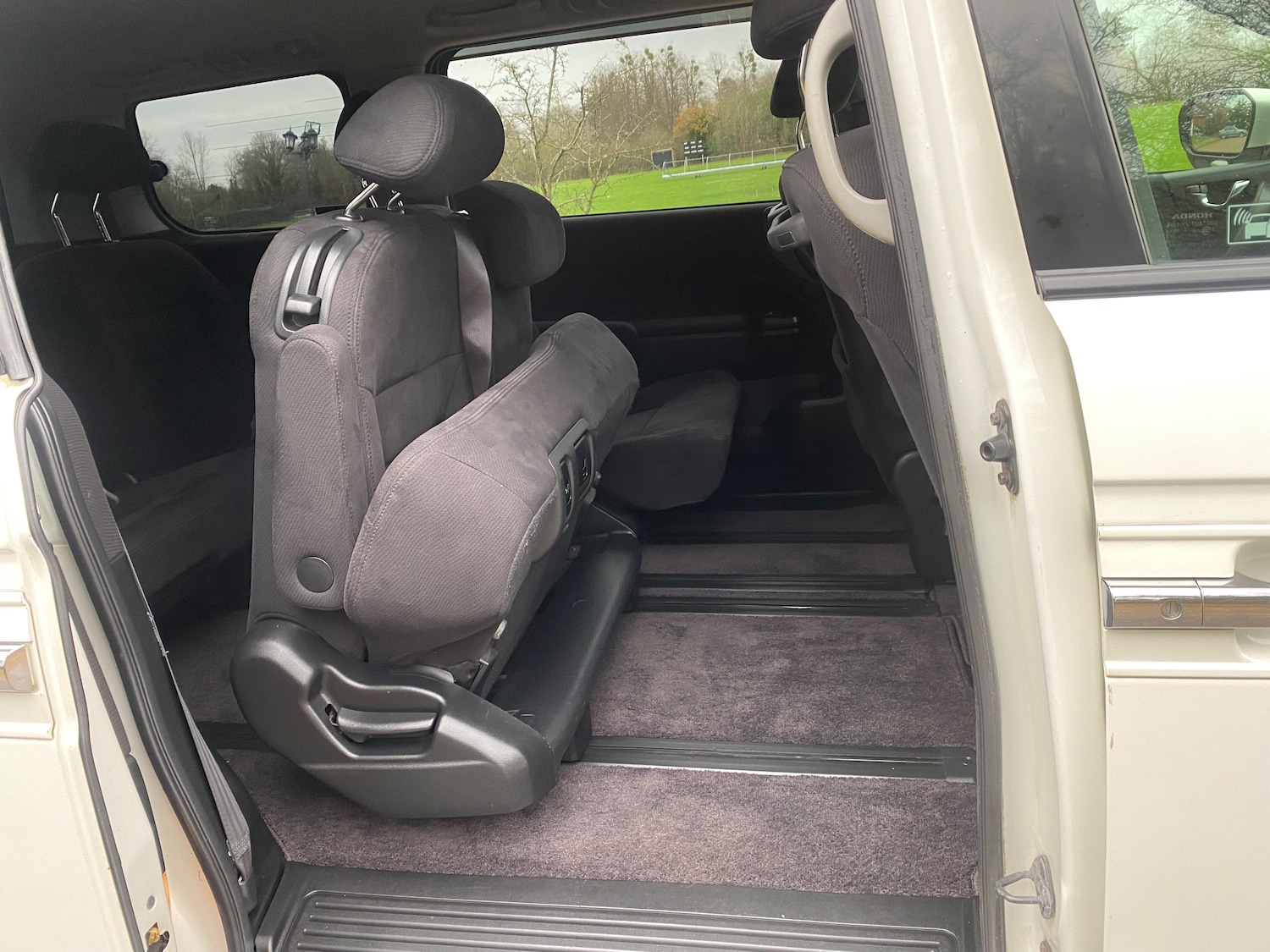 Used Honda Elysion 2008 for sale - 77165827: Photo 40