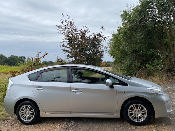 Used Toyota Prius 2015 for sale - 73836070: Photo 21