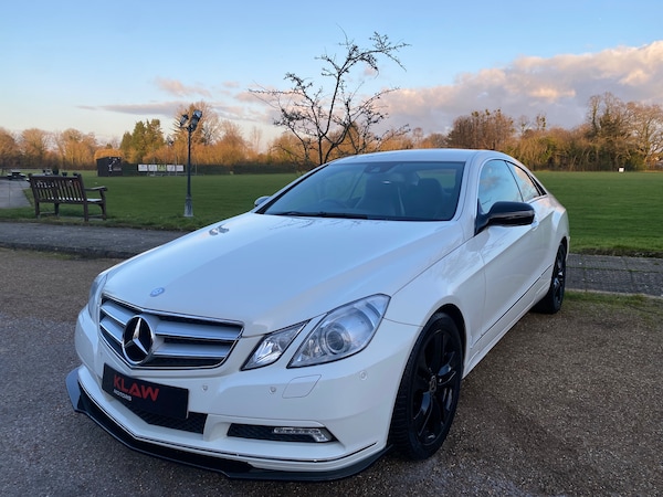 Used Mercedes-Benz E-Class 2009 for sale - 73681963: Photo 4