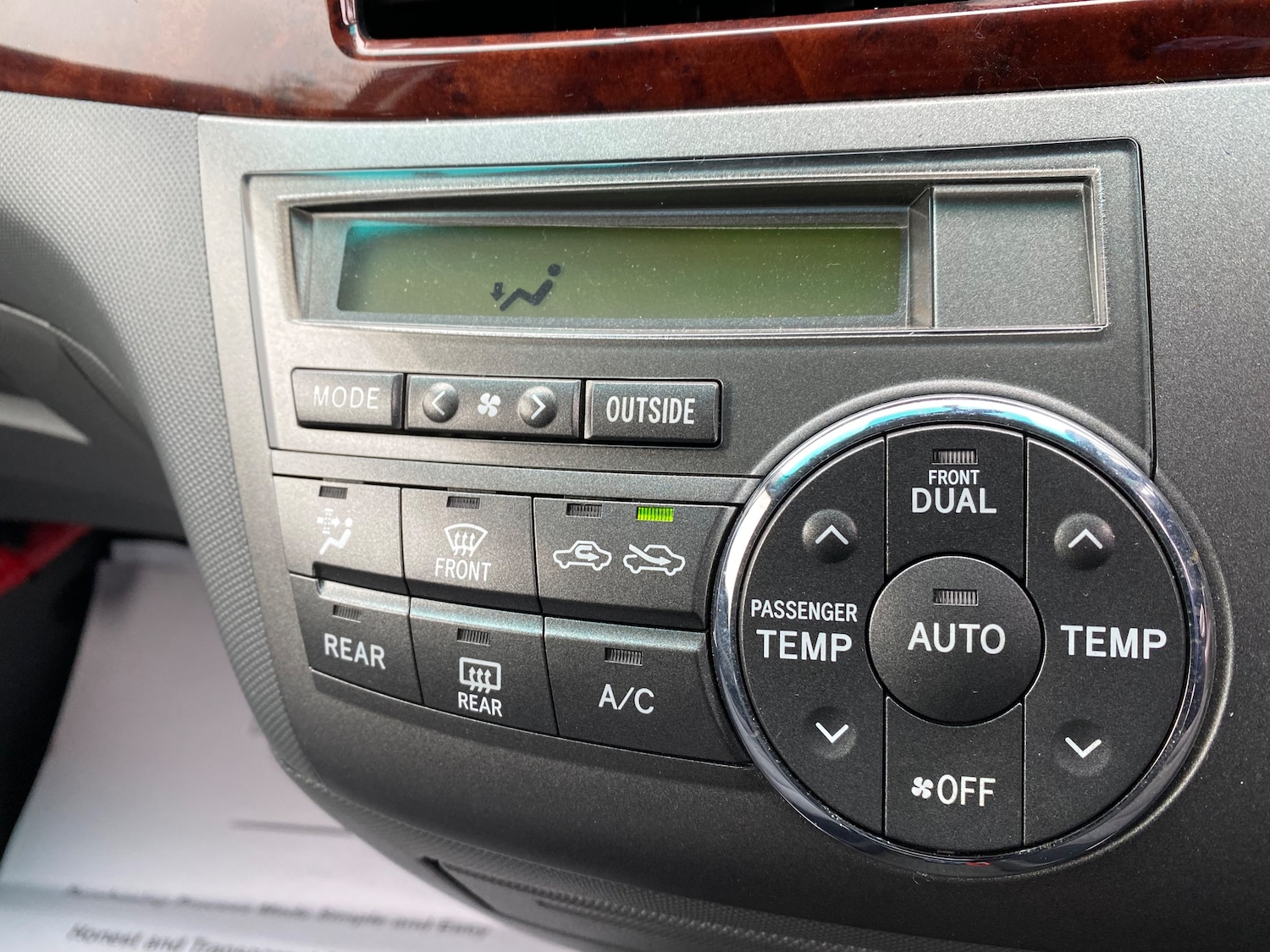 Used Toyota Estima 2010 for sale - 77786413: Photo 28