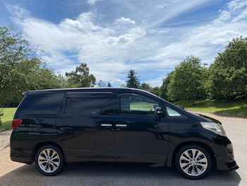 Used Toyota Alphard 2010 for sale - 78924630: Photo