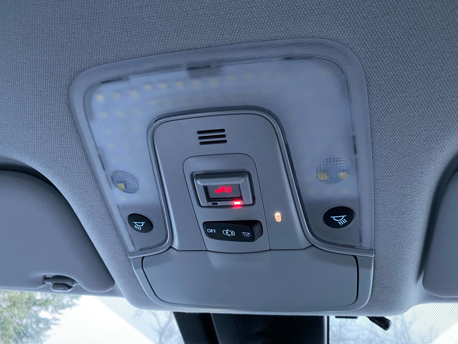 Used Toyota Prius 2020 for sale - 77164238: Photo 42