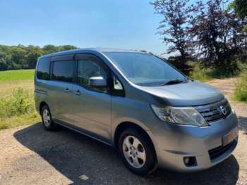 Used Nissan Serena 2008 for sale - 64168079: Photo