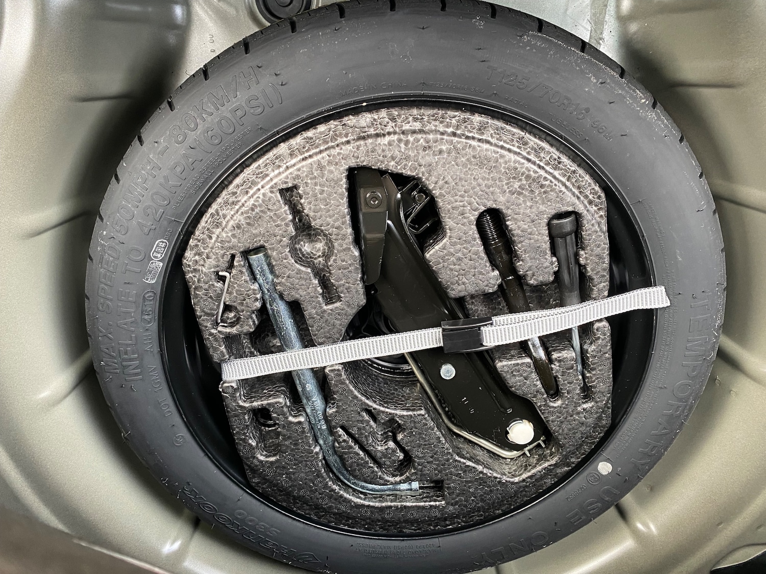 Used Volkswagen Golf 2011 for sale - 77211704: Photo 22