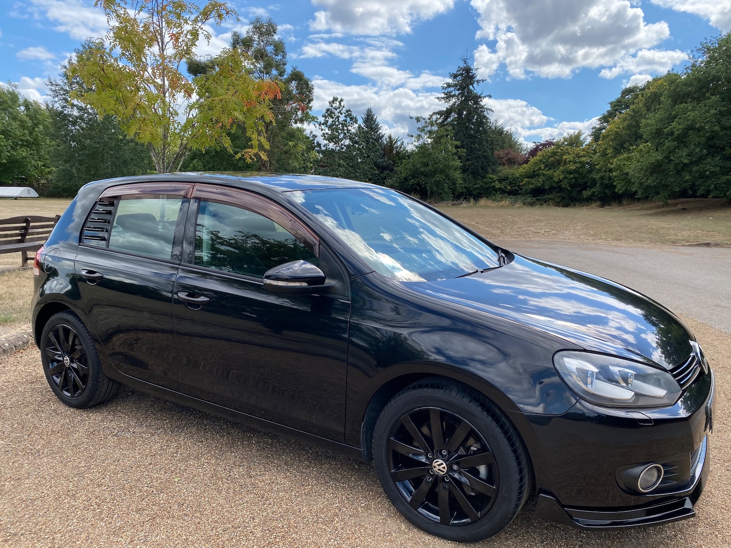 Used Volkswagen Golf 2011 for sale - 77211704: Photo 24