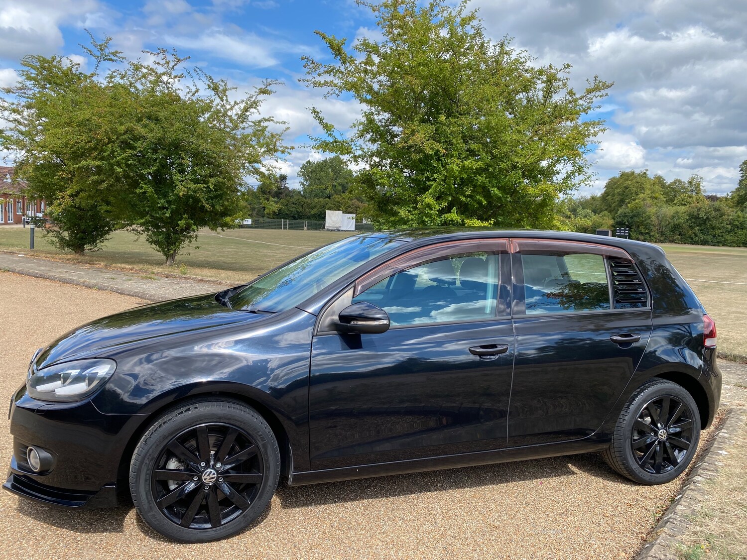 Used Volkswagen Golf 2011 for sale - 77211704: Photo 31