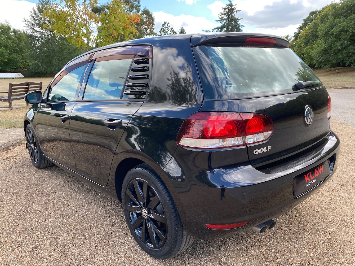 Used Volkswagen Golf 2011 for sale - 77211704: Photo 32