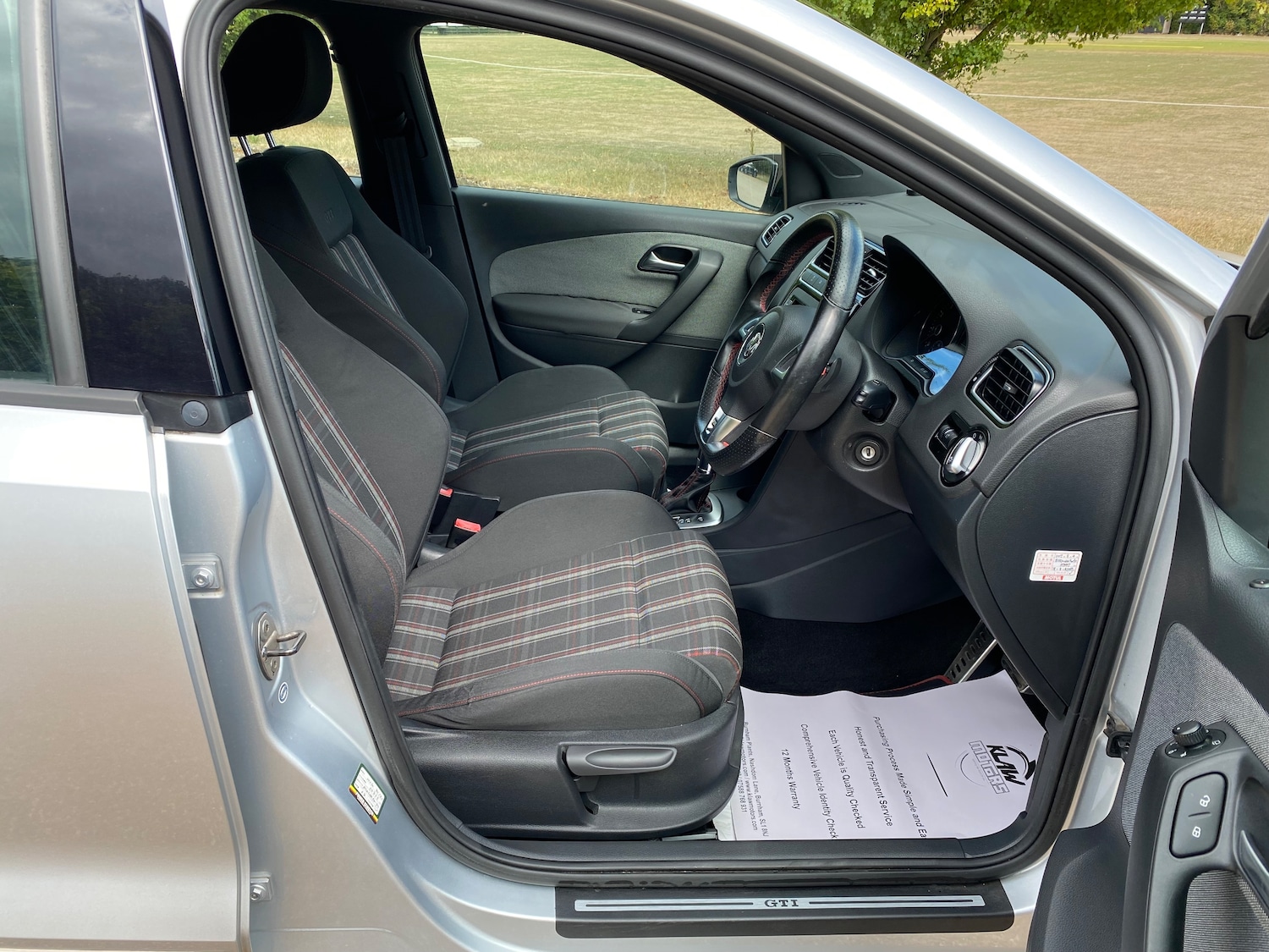 Used Volkswagen Polo 2012 for sale - 77211686: Photo 40