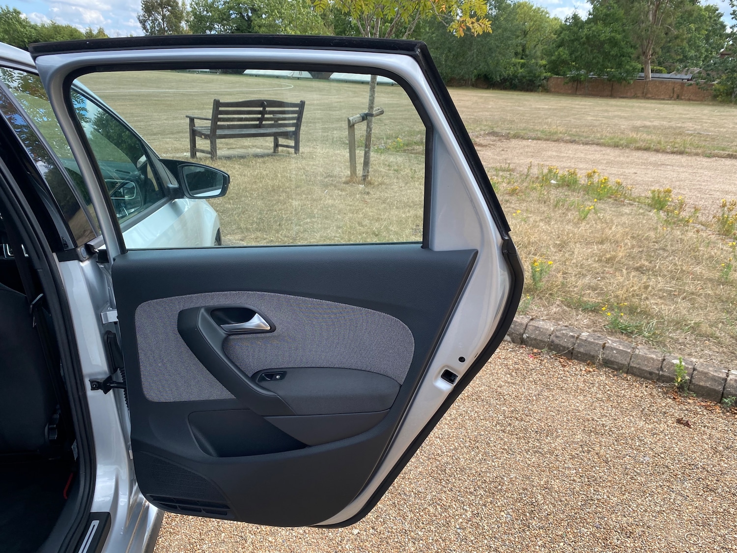 Used Volkswagen Polo 2012 for sale - 77211686: Photo 42