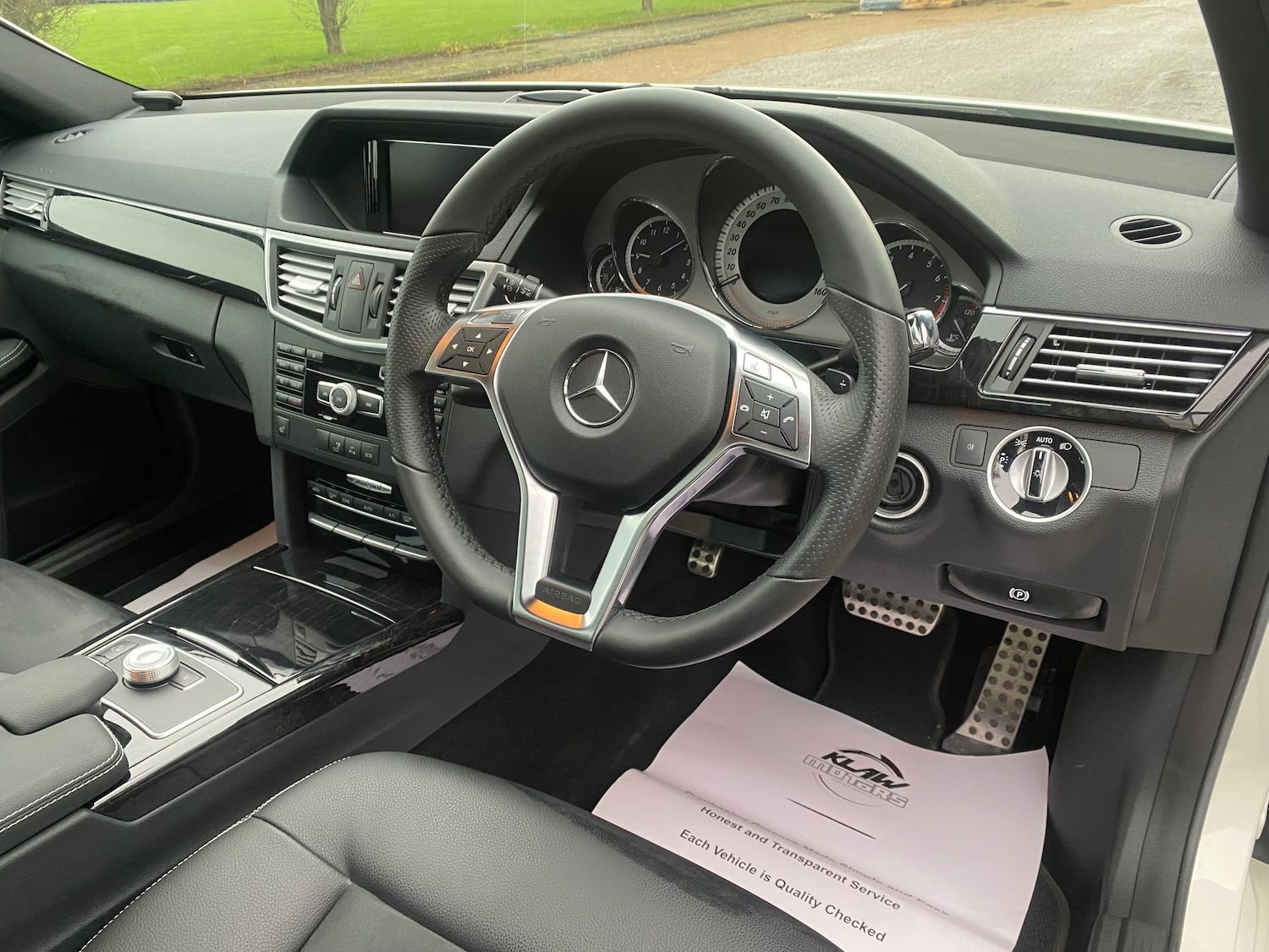 Used Mercedes-Benz E Class 2012 for sale - 76888939: Photo 14