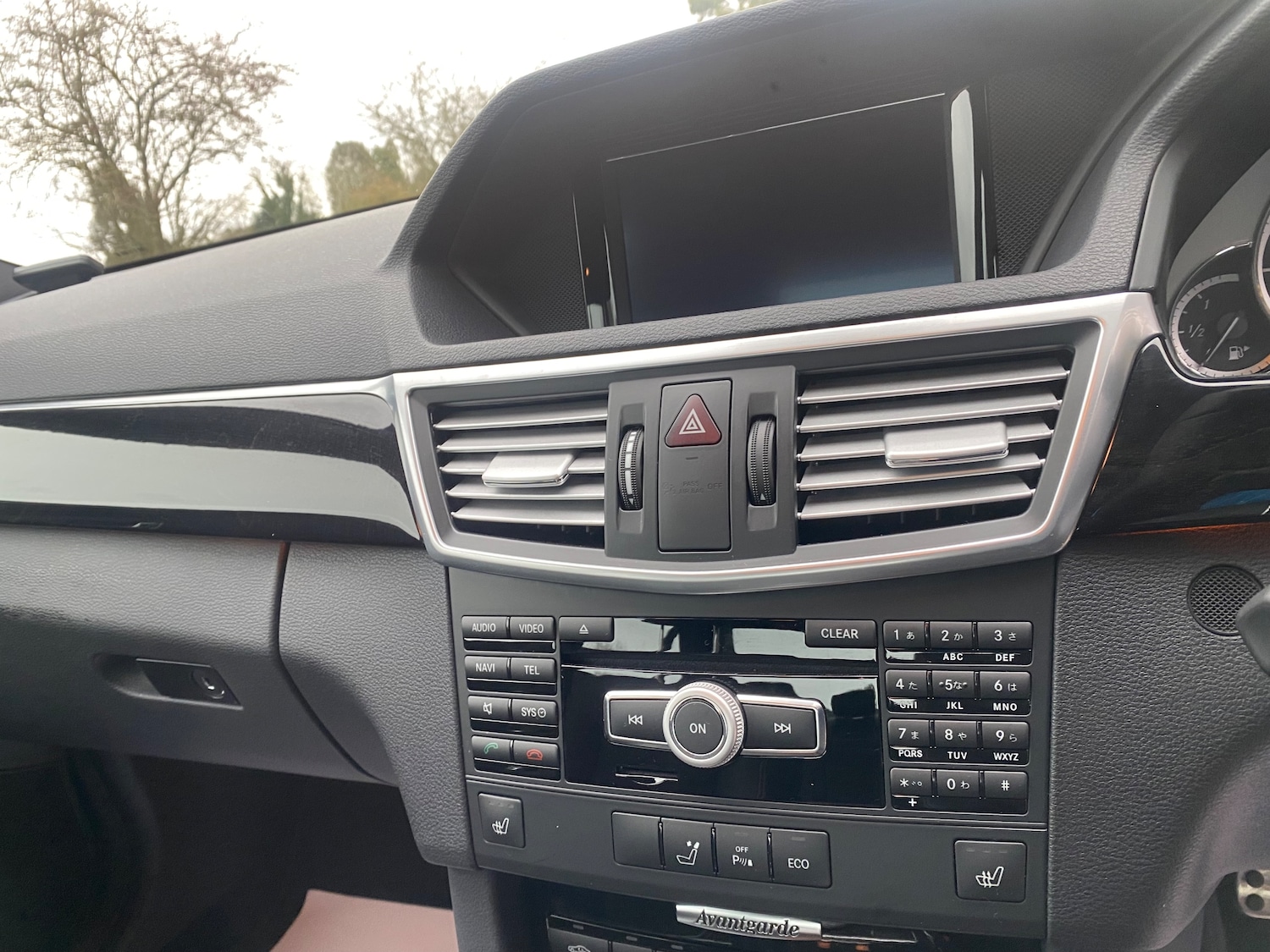 Used Mercedes-Benz E Class 2012 for sale - 76888939: Photo 16