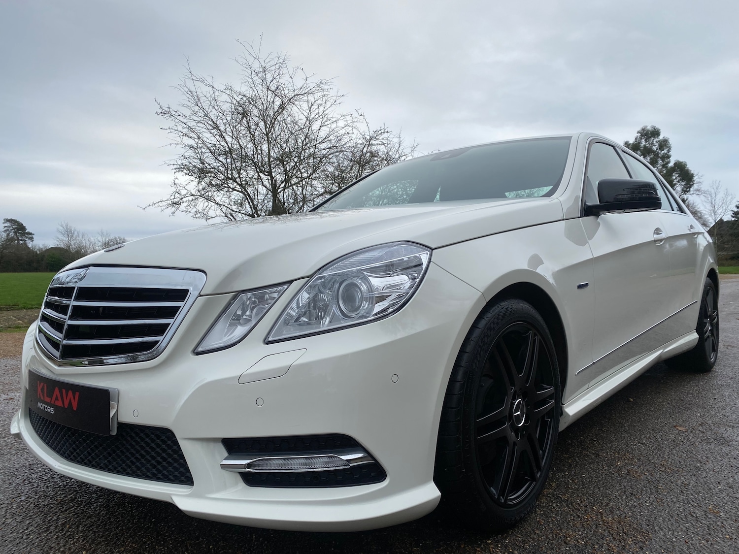 Used Mercedes-Benz E Class 2012 for sale - 76888939: Photo 4