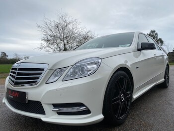 Used Mercedes-Benz E Class 2012 for sale - 76888939: Photo