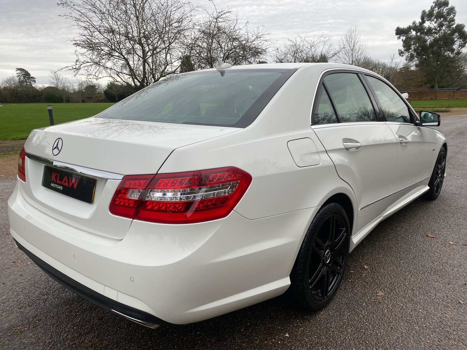 Used Mercedes-Benz E Class 2012 for sale - 76888939: Photo 76