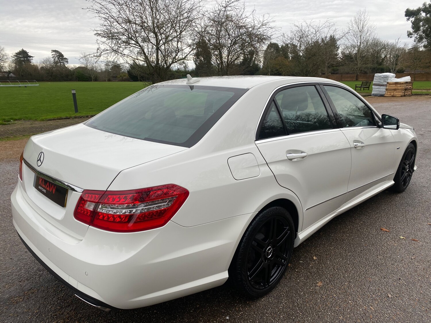 Used Mercedes-Benz E Class 2012 for sale - 76888939: Photo 77