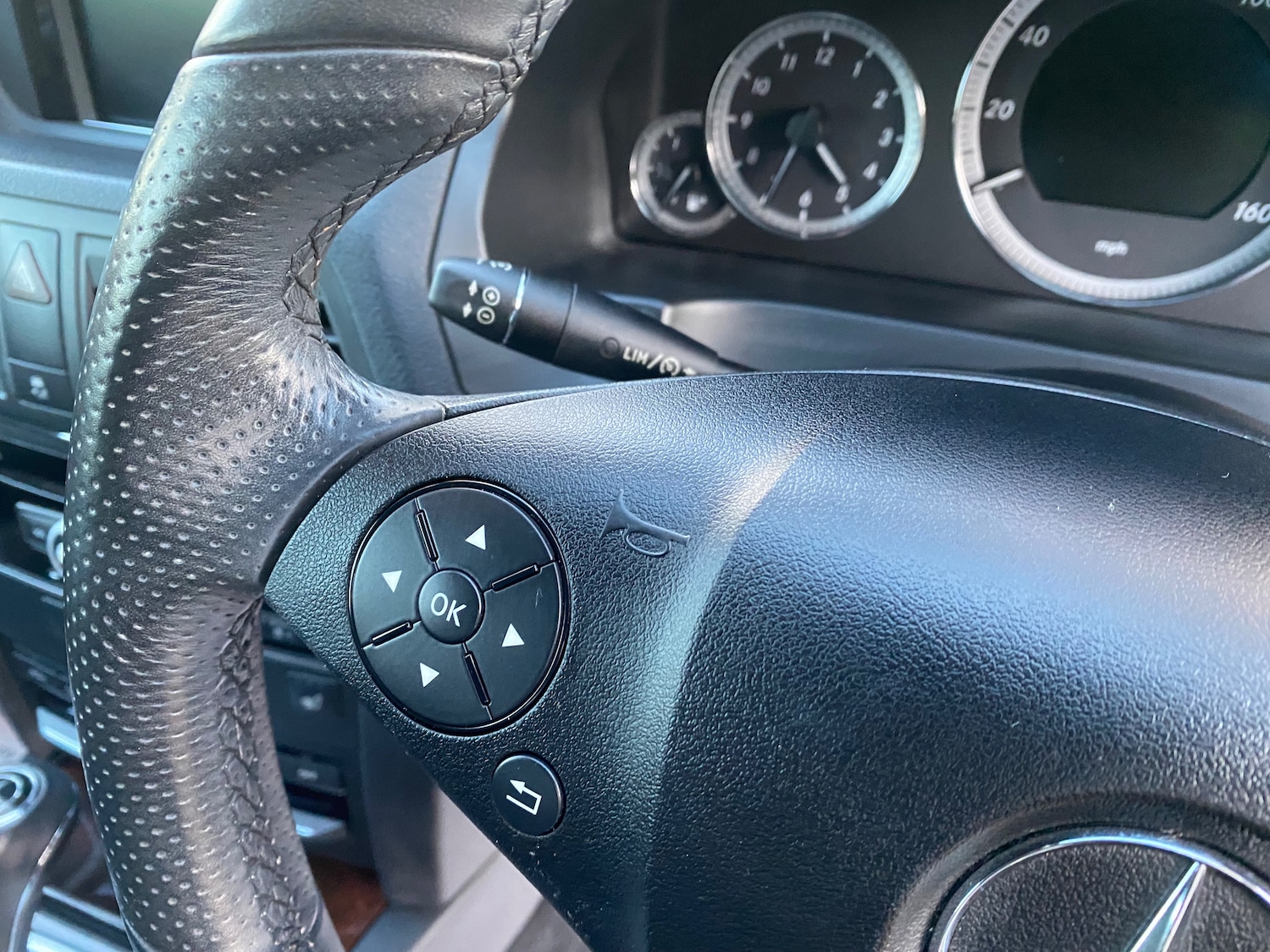 Used Mercedes-Benz E Class 2009 for sale - 77180016: Photo 24