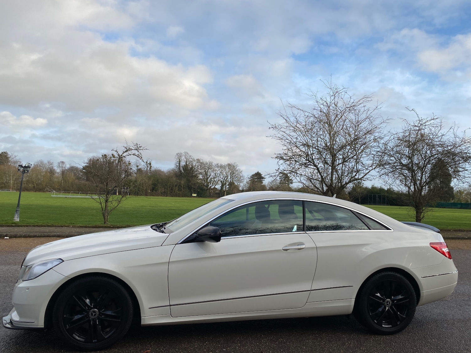 Used Mercedes-Benz E Class 2009 for sale - 77180016: Photo 6