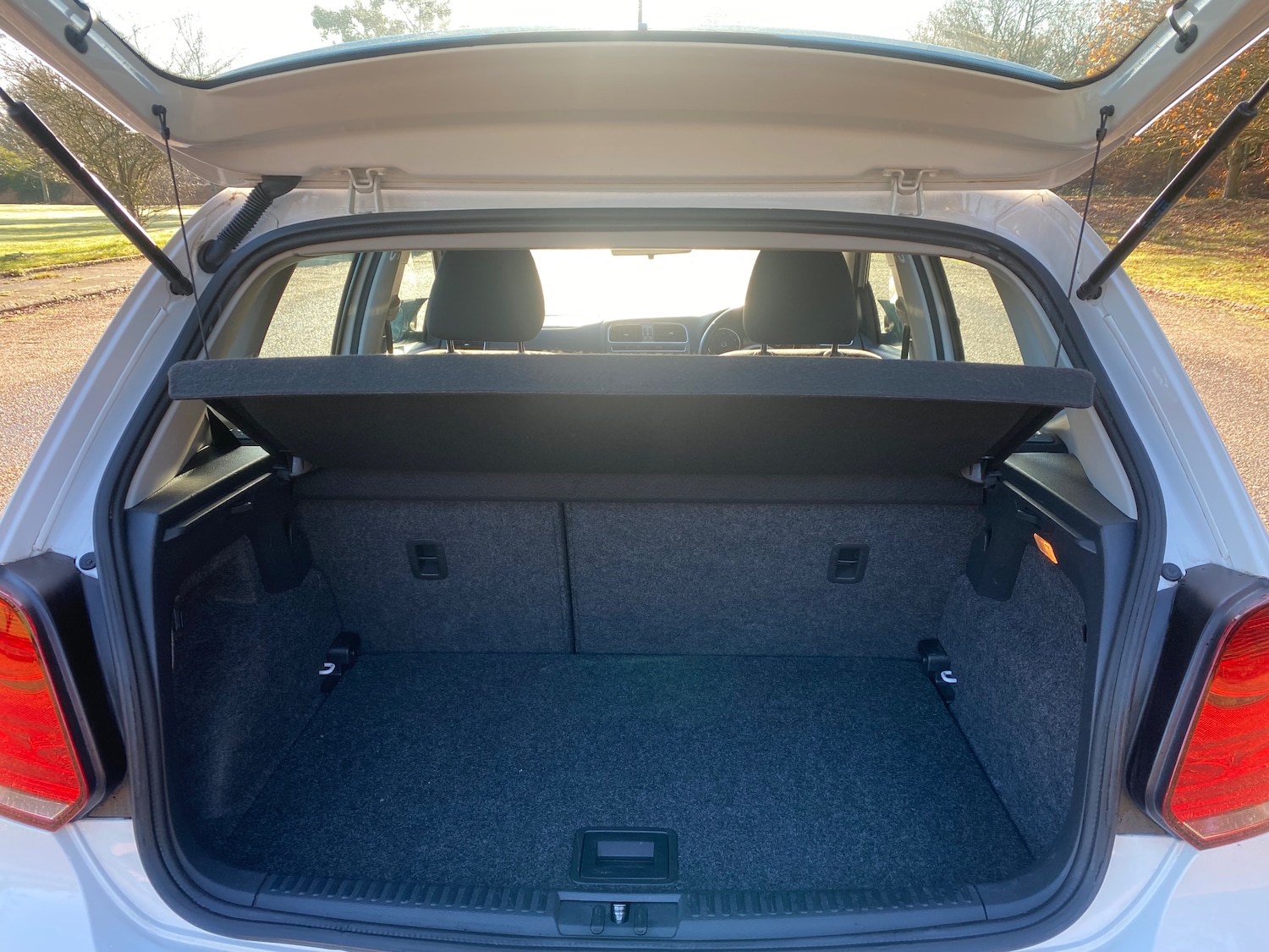 Used Volkswagen Polo 2012 for sale - 76826979: Photo 20