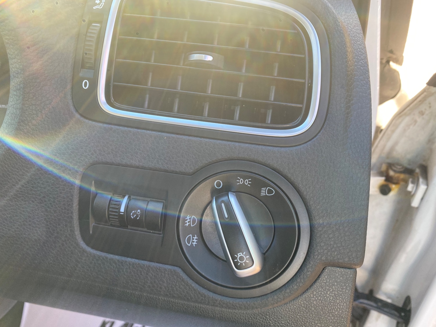 Used Volkswagen Polo 2012 for sale - 76826979: Photo 33