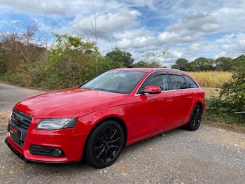 Used Audi A4 Avant 2011 for sale - 79729042: Photo