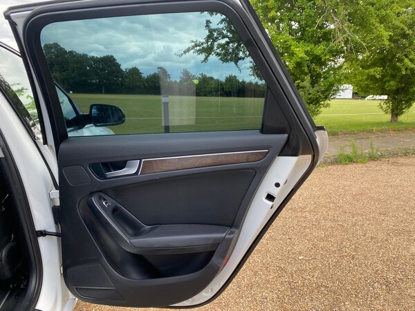 Used Audi A4 Avant 2013 for sale - 74824023: Photo 23