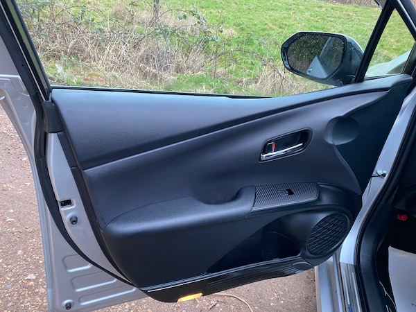 Used Toyota Prius 2020 for sale - 73708932: Photo 27