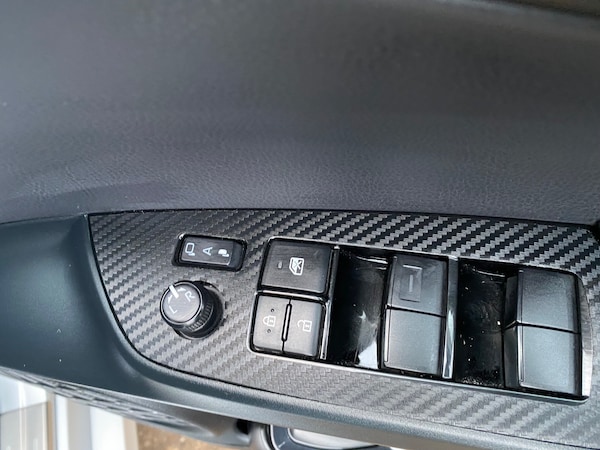 Used Toyota Prius 2020 for sale - 73708932: Photo 32