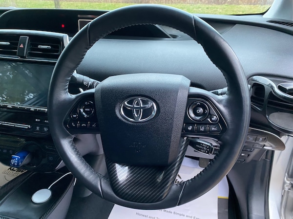 Used Toyota Prius 2020 for sale - 73708932: Photo 33