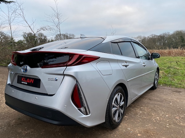 Used Toyota Prius 2020 for sale - 73708932: Photo 49