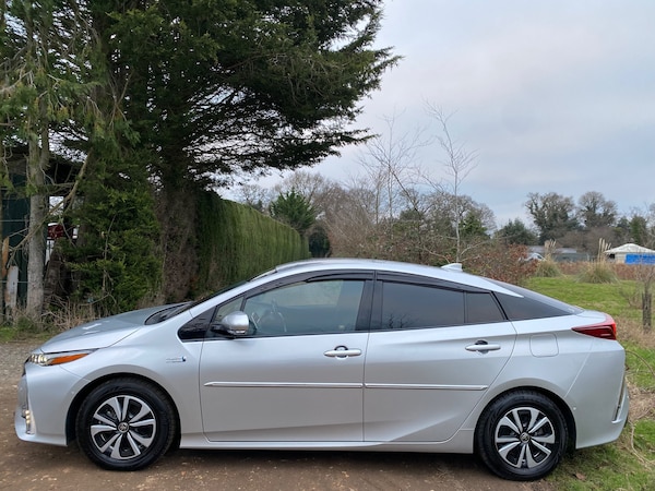 Used Toyota Prius 2020 for sale - 73708932: Photo 5