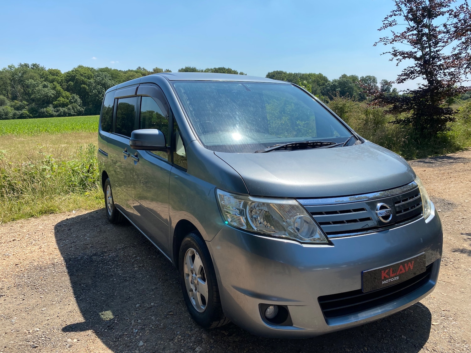 Used Nissan Serena 2008 for sale - 76100256: Photo 1