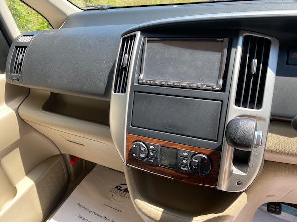 Used Nissan Serena 2008 for sale - 76100256: Photo 17