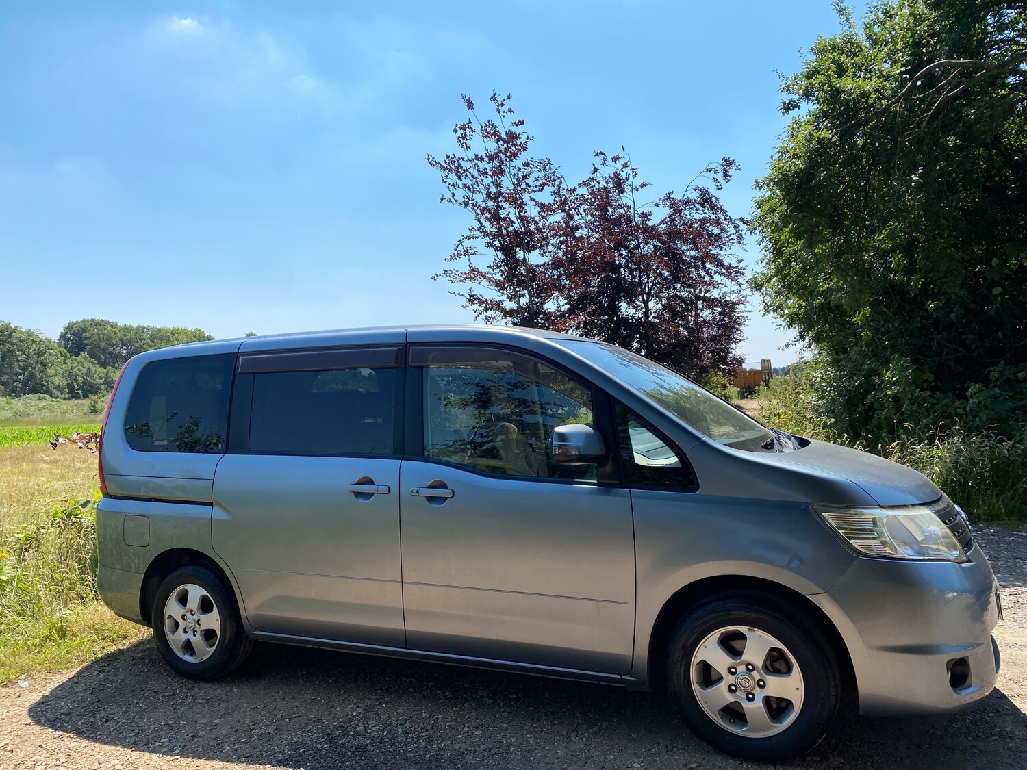 Used Nissan Serena 2008 for sale - 76100256: Photo 28